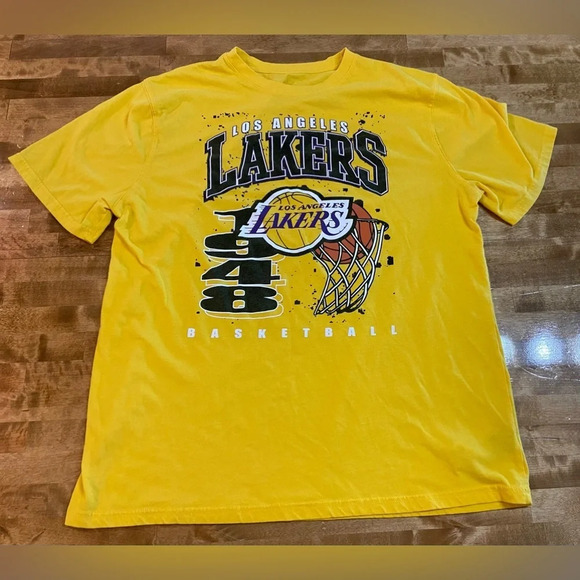 LOS ANGELES LAKERS‎ NBA Yellow 1948 Men’s T Shirt Size XXL - Picture 3 of 9